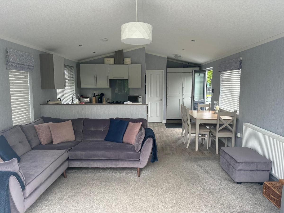 Orchard View Lodge وودهال سبا المظهر الخارجي الصورة
